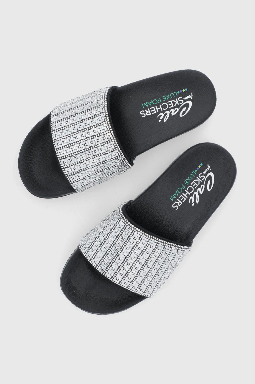 Papuci argintii Skechers dama de ocazie din material textil cu sintetic cu toc plat si talpa din guma