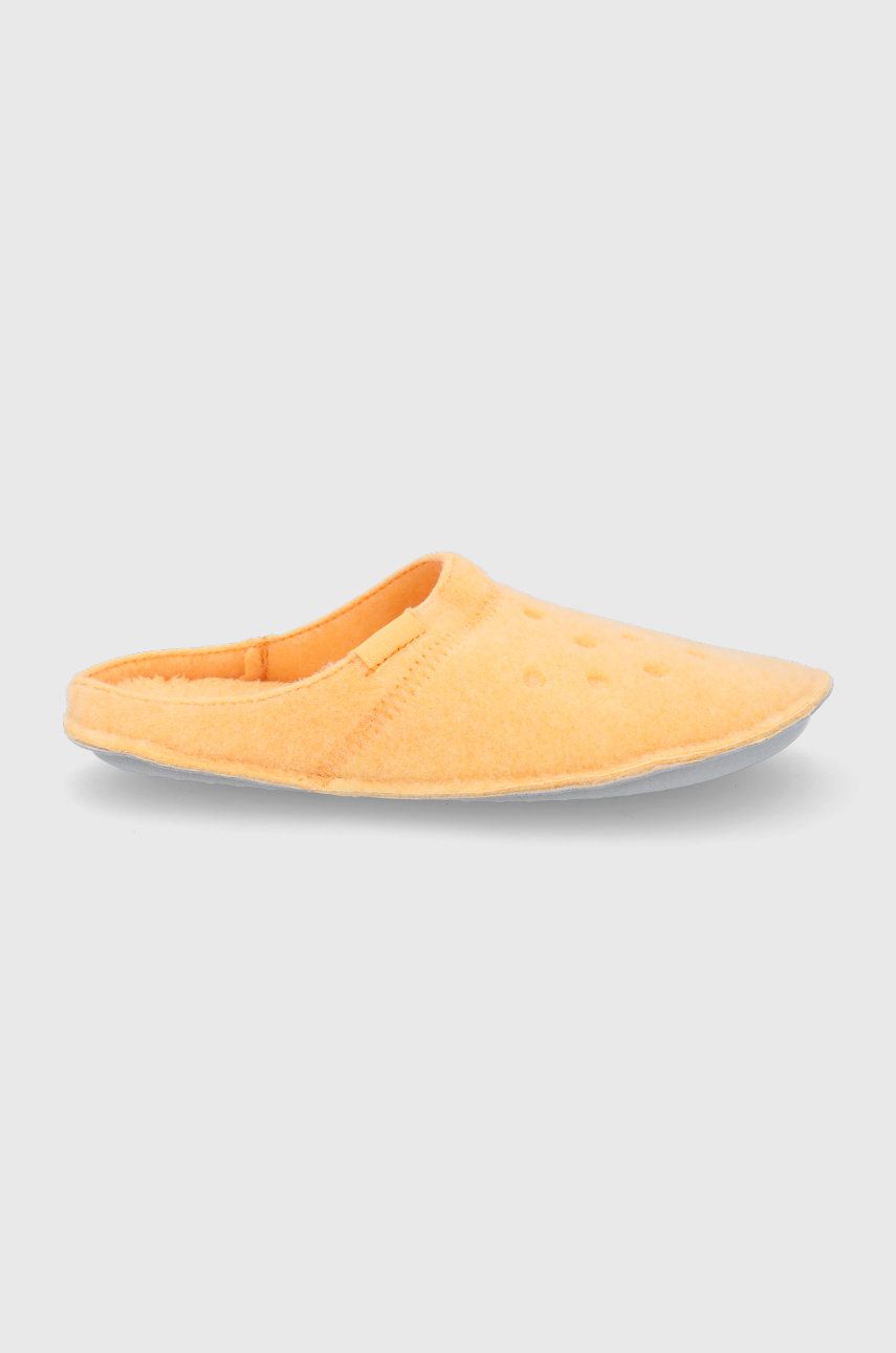 Papuci de casa portocalii Crocs dama  din material textil cu talpa comoda