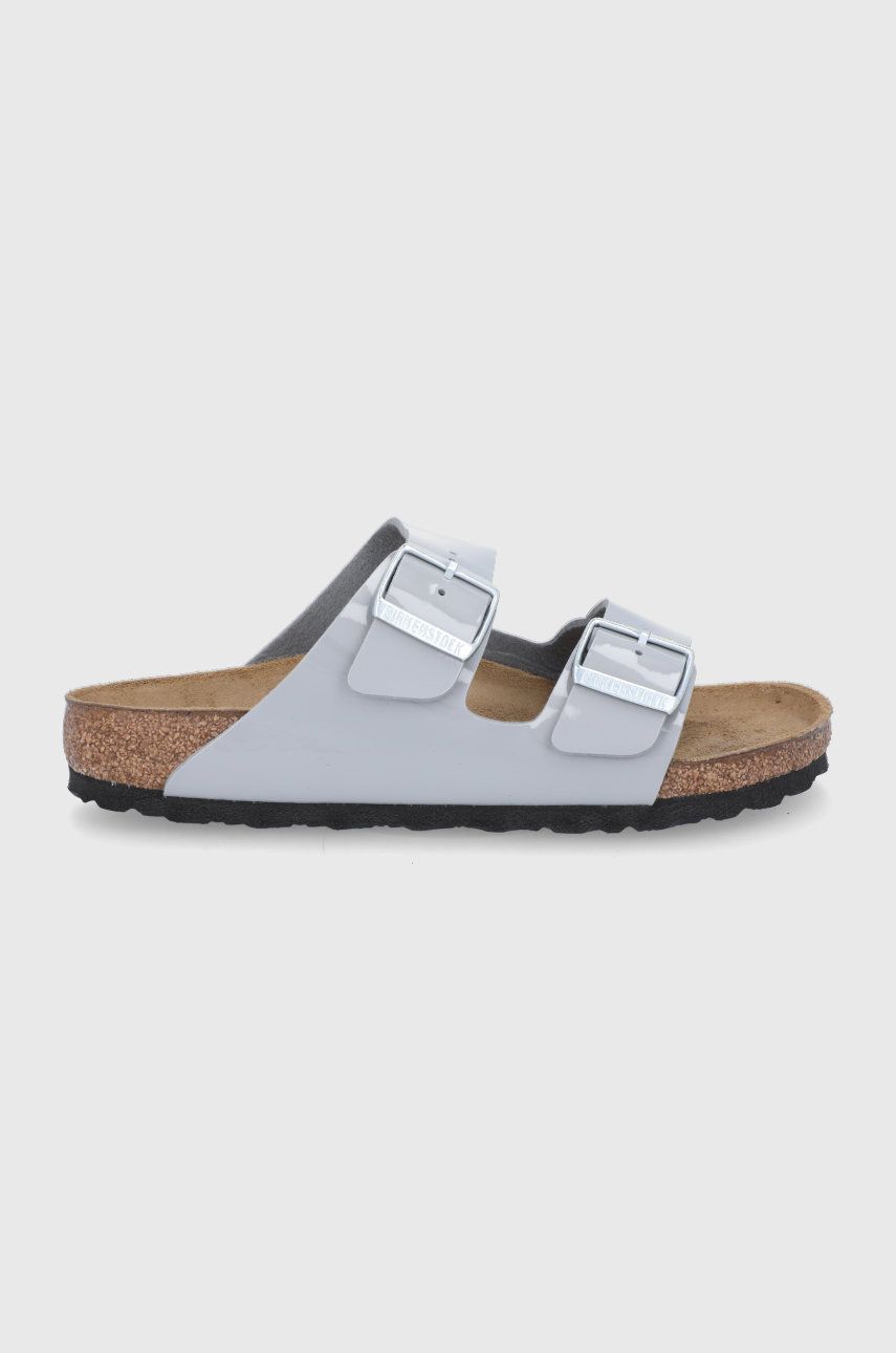 Papuci gri Birkenstock dama de vara din piele intoarsa cu toc plat si talpa din guma Patent Alloy online